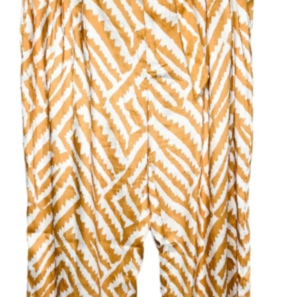 Marc New York Gold and White Patterned Pantsuit Size 8